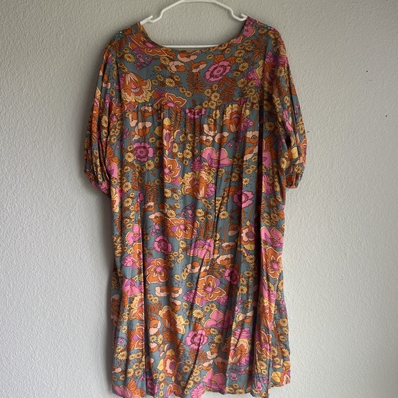 Colorful Dress - Picture 13 of 16